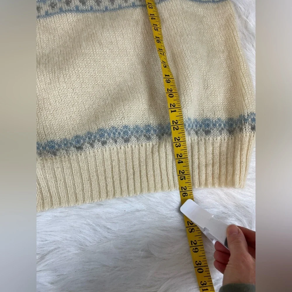 Vintage Icelandic ice knit Nordic ivory and Blue wool Sweater - Picture 10 of 12